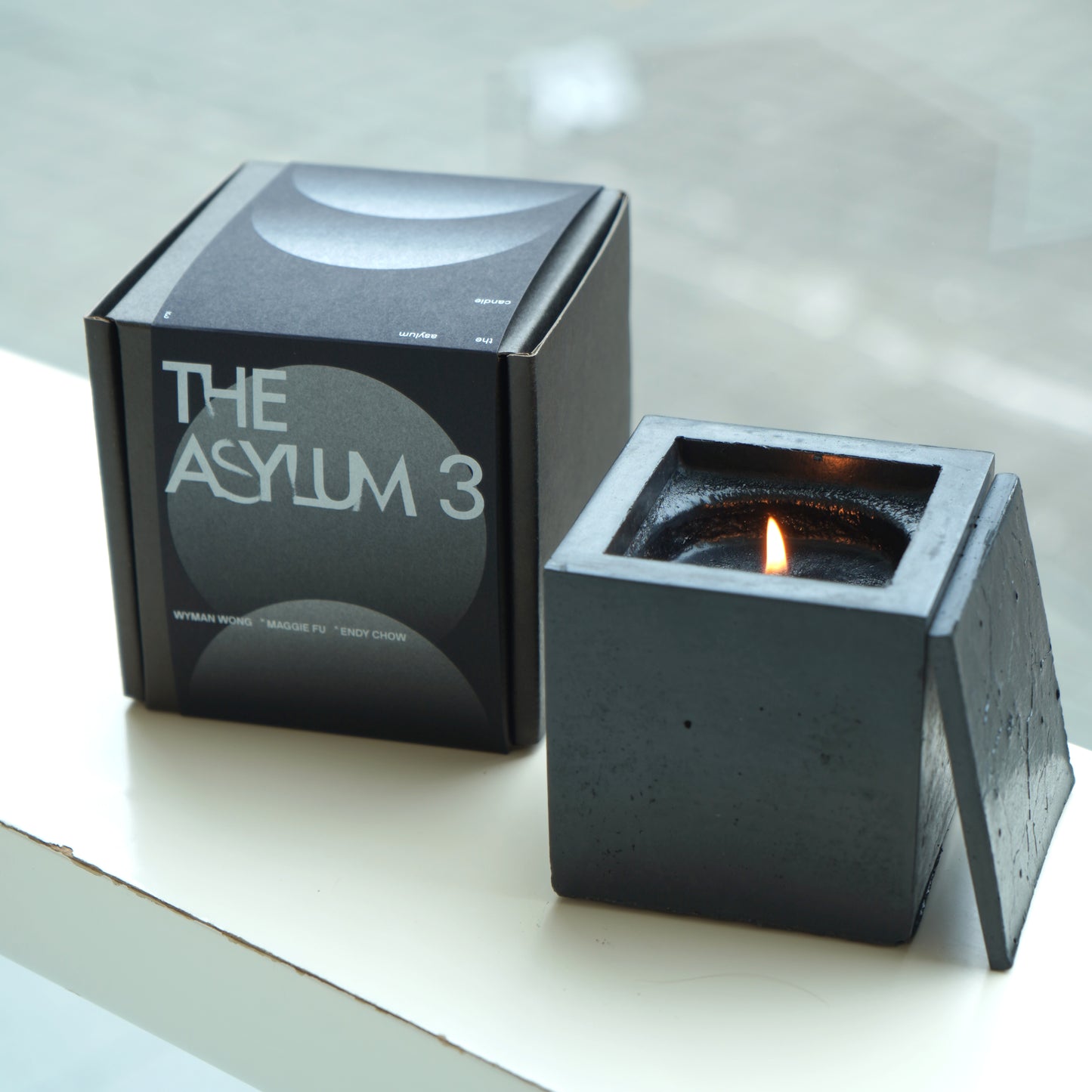 「感」The Asylum 3 X BLACK FADES 香氛蠟燭